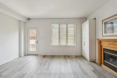 31 Haynes Avenue, ON M3J 3P8