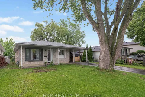 66 Ferndale Crescent, Brampton, ON L6W 1E9