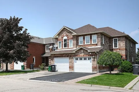 7019 Graydon Court, Mississauga, ON L5N 7H4