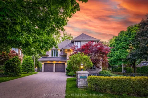 1390 Meadow Green Court, ON L5H 4J3