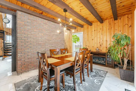 13080 Centreville Creek Road, ON L7C 3A7