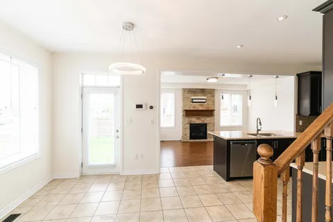 974 Penson Crescent, ON L9T 8Z7