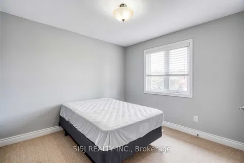 4679 Owl Circle, ON L4Z 2W8