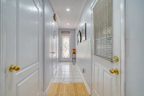 44 Wilmont Court, ON L6X 4Z6