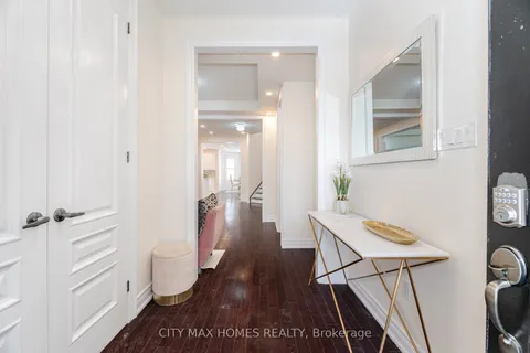 57 Beacon Hill Drive, ON L6X 0V7