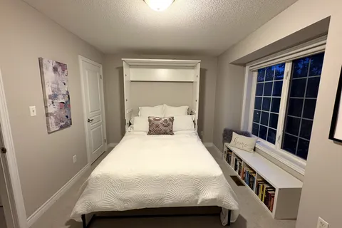 4280 Ingram Common, ON L7L 0C4