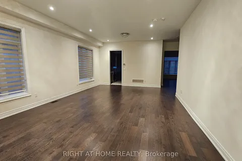 3175 Daniel Way, ON L6H 0V1