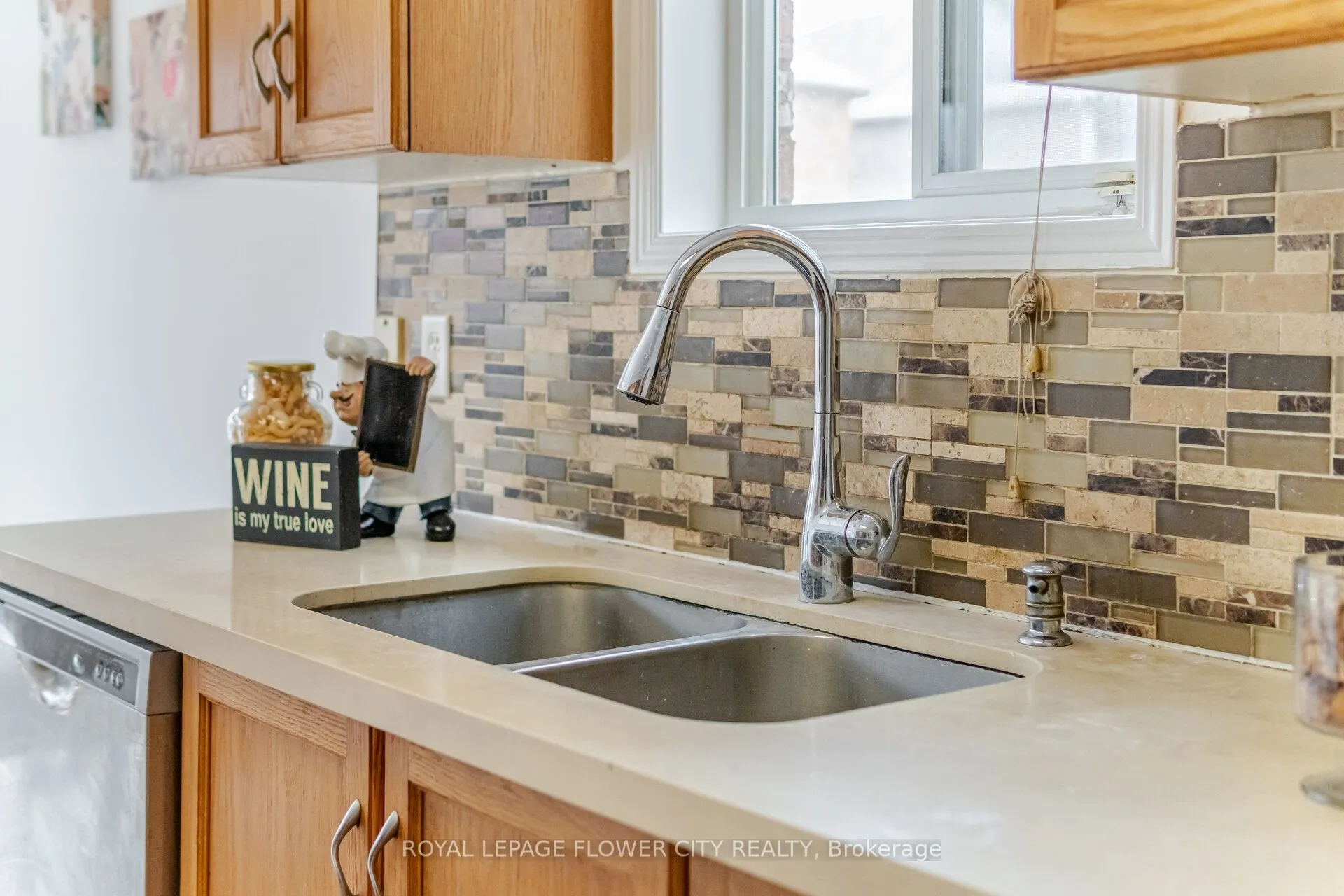 39 Culture Crescent, ON L6X 4X8