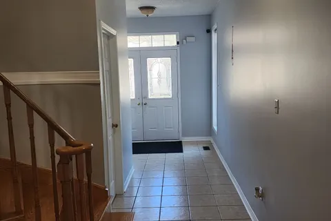 14 Beckenham Road, Brampton, ON L6P 2L7