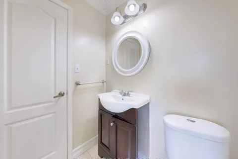 3339 Victory Crescent, ON L4T 1M2