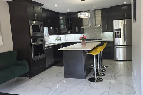 4800 Rosebush Road, ON L5M 5N1