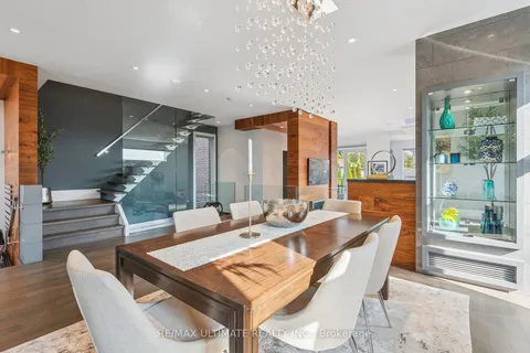1139 Glengrove Avenue, ON M6B 2K5