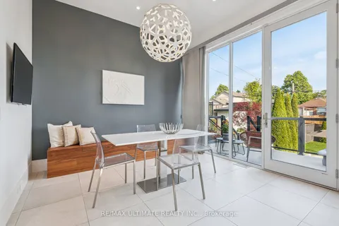 1139 Glengrove Avenue, ON M6B 2K5