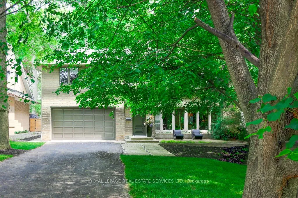 44 Anglesey Boulevard, ON M9A 3B5