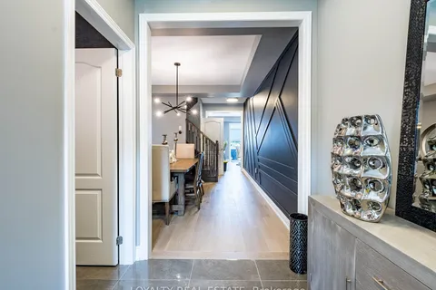 12 Wainwright Drive, Brampton, ON L7A 4Y6