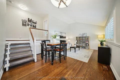 5455 Randolph Crescent, ON L7L 3C4