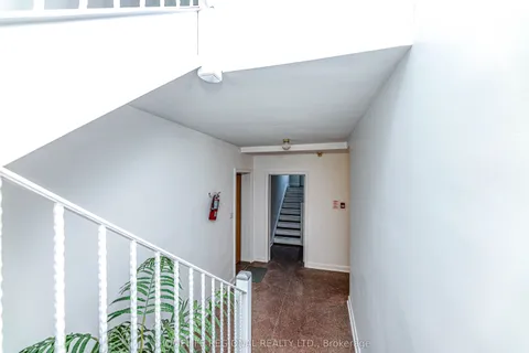 50 Cuffley Crescent, ON M3K 1Y2