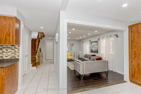 41 Sunny Glen Crescent, ON L7A 2C7