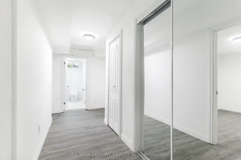 32 Maitland Street, ON L6S 3B8