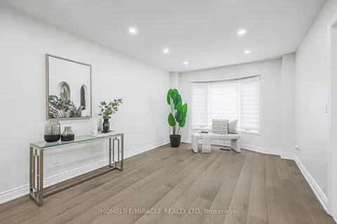 3 Hawkway Court, ON L6Y 4K7