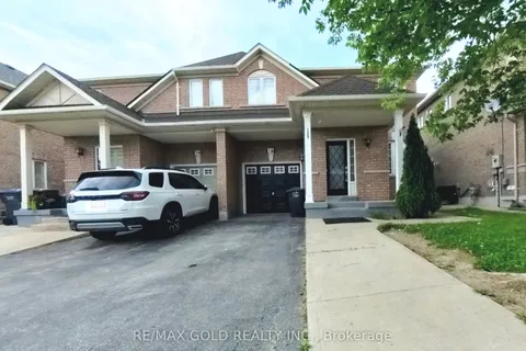 16 Sestina Court, ON L6P 1R9