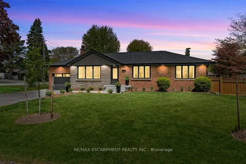 877 Condor Drive, ON L7T 3A8