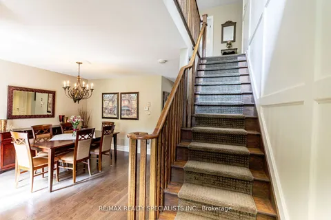 5901 Agean Drive, ON L5M 6R6