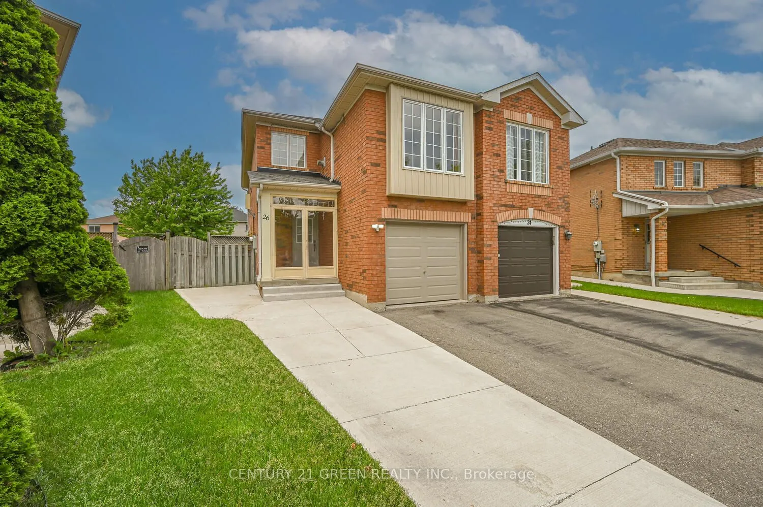 26 WHITEFACE Crescent, ON L6X 4W6