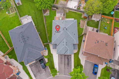 26 WHITEFACE Crescent, ON L6X 4W6