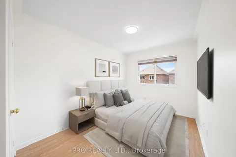 3480 Covent Crescent, ON L5M 7K7