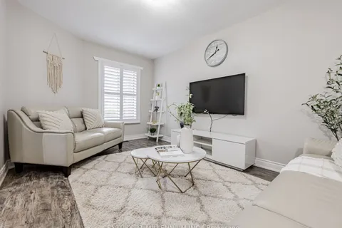 325 Marshall Crescent, Orangeville, ON L9W 4Y3