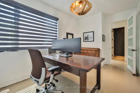 4 Old Oak Road, ON M9A 2V8