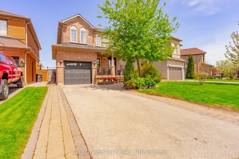 40 Emily Carr Crescent, ON L7E 2K9