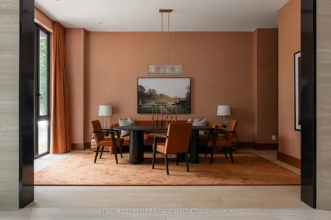 392 Maple Grove Drive, ON L6J 4V7