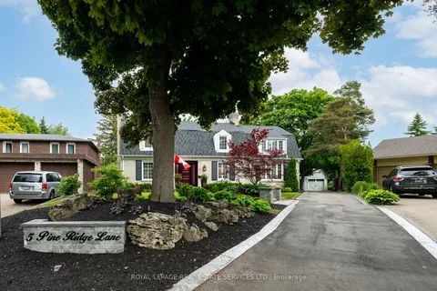 5 Pine Ridge Lane, ON L6W 1G6