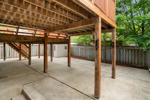 6356 Newcombe Drive, Mississauga, ON L5V 2G5