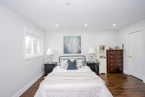 92 Cedarwood Crescent, ON L6X 4K2
