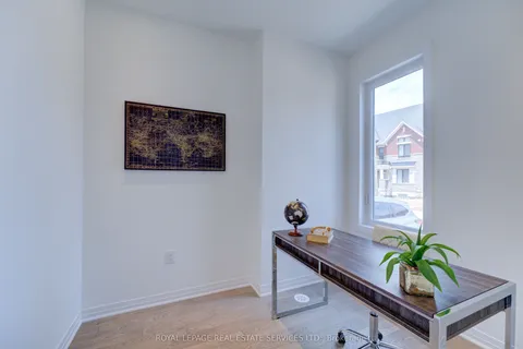 3222 Crystal Drive, ON L6M 0W8