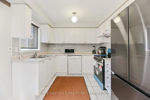 14 Topiary Lane, ON L7A 2K6