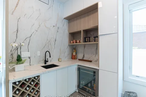 27 Prennan Avenue, ON M9B 4B7