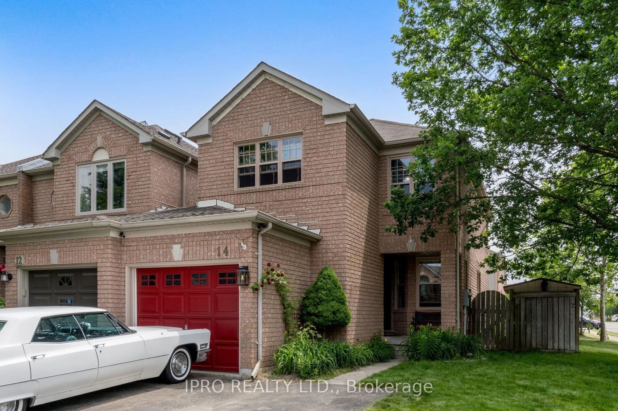 14 Forestgrove Circle, ON L6Z 4T3