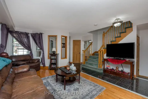 14 Forestgrove Circle, ON L6Z 4T3