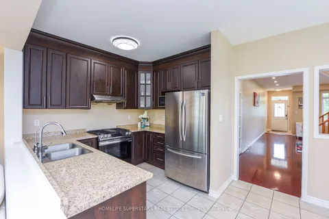 76 Grover Road, Brampton, ON L6Y 5R3