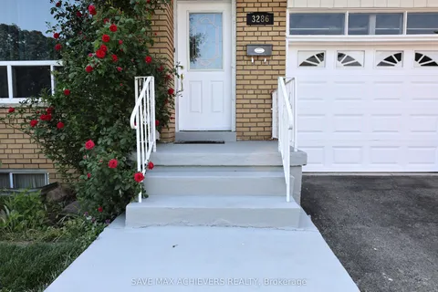 3286 Marlene Court, ON L4X 2N5