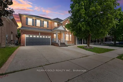 16 Upshall Drive, ON L6P 1E1