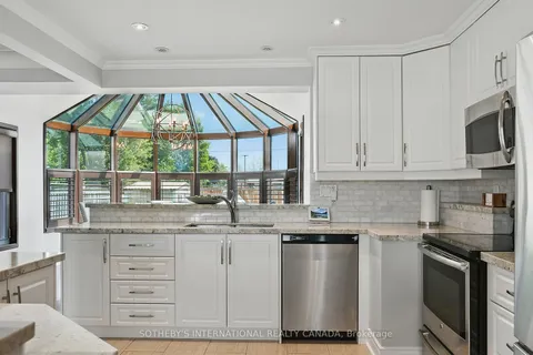 3487 Yale Road, ON L5A 2V4