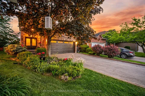 7368 Davemark Court, ON L5N 7P3