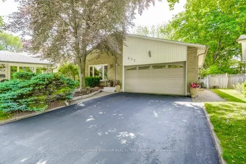 652 Auburn Crescent, ON L7L 5B2
