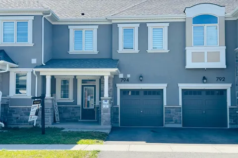 794 Aspen Terrace, ON L9E 1S2