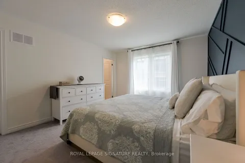 31 Faye Street, ON L6P 4M9